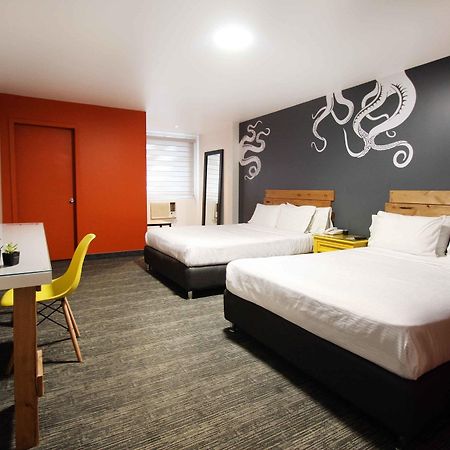 B My Hotel 티후아나 외부 사진