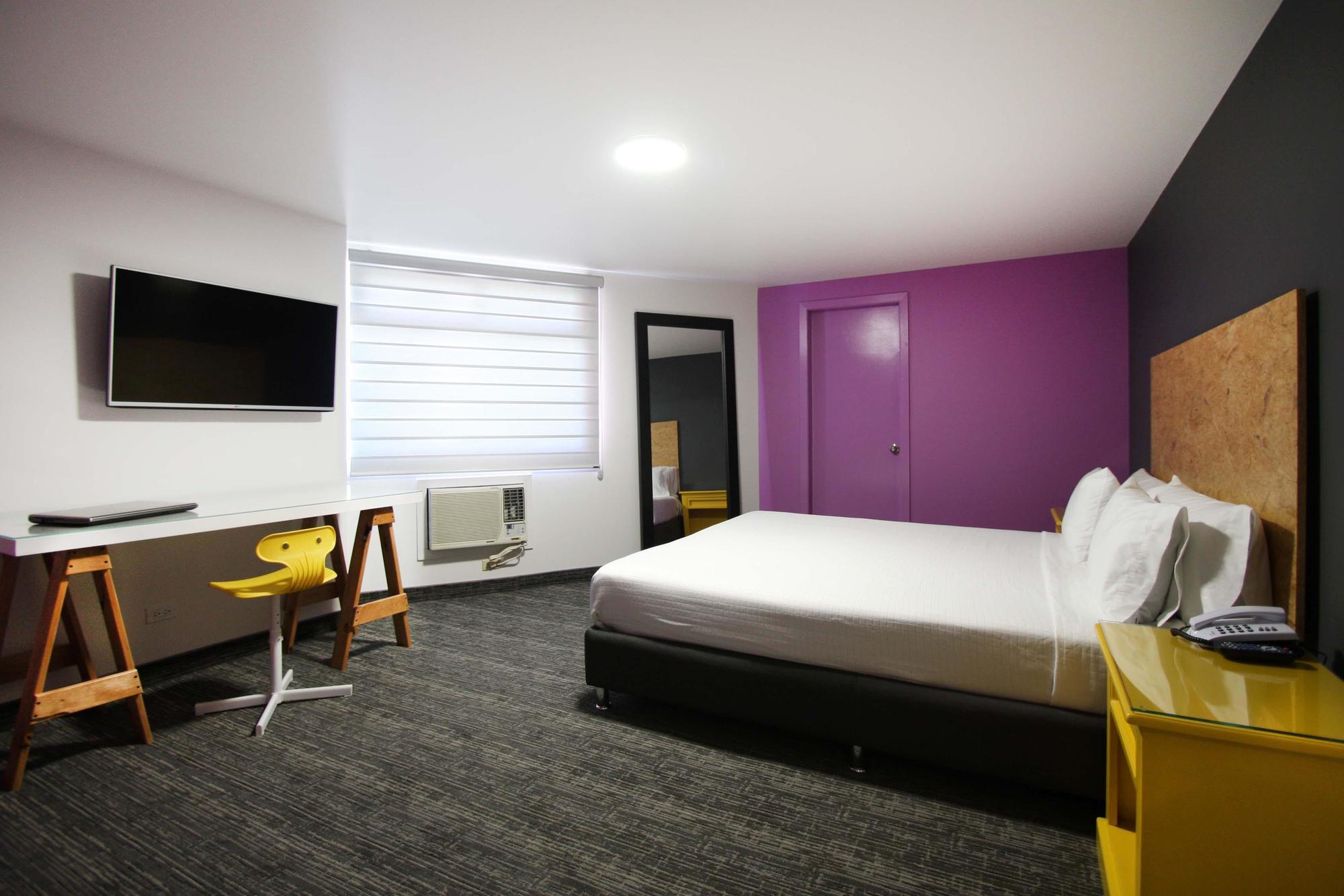 B My Hotel 티후아나 외부 사진
